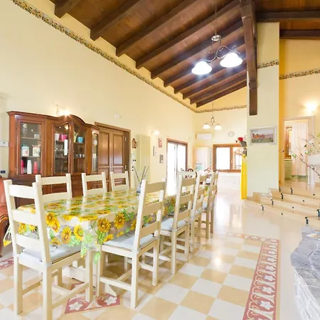 Giansante Villa
